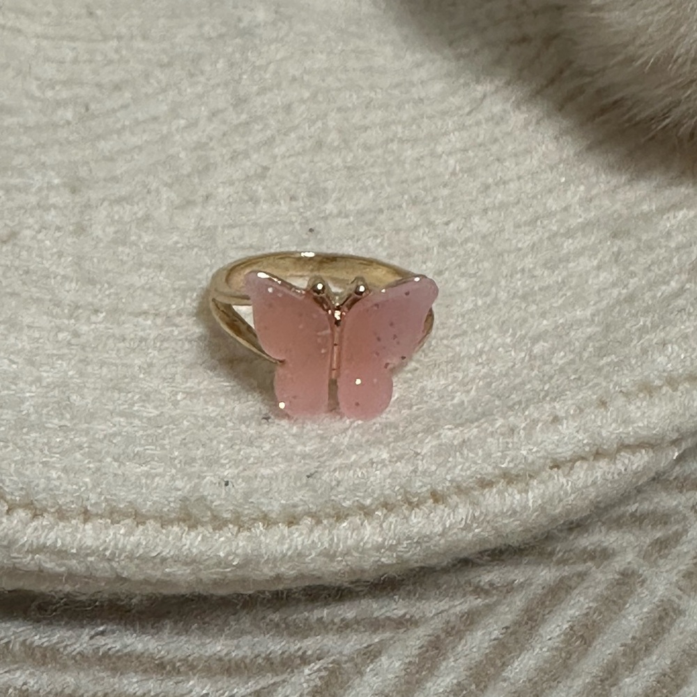 Pink butterfly ring - Picture 4 of 4